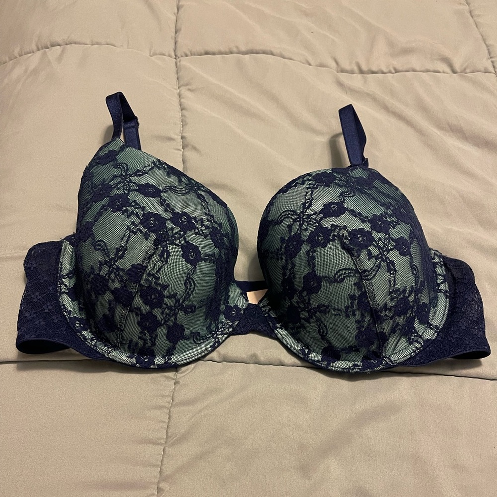 Victoria’s Secret Lined Demi bra